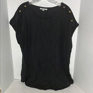 Speed Limit 98 Black Cap Sleeve Relaxed Blouse